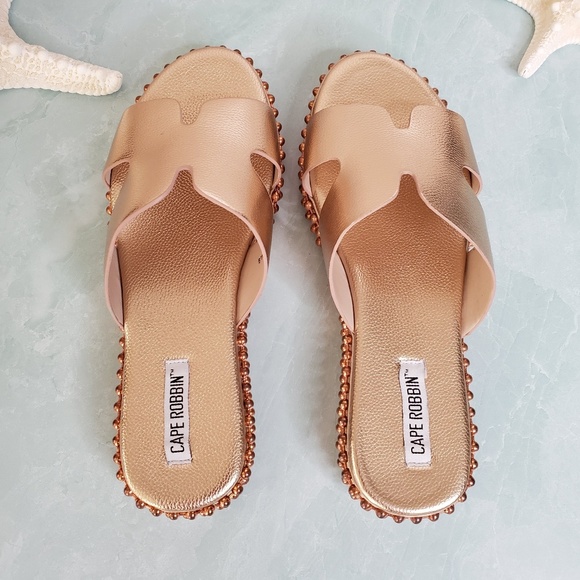 NEW Cape Robbin Rose Gold Open Toe Slide Sandal - Picture 4 of 8